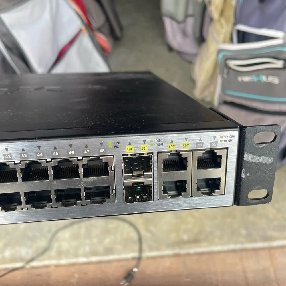 D-Link DES-1252 Smart Switch
